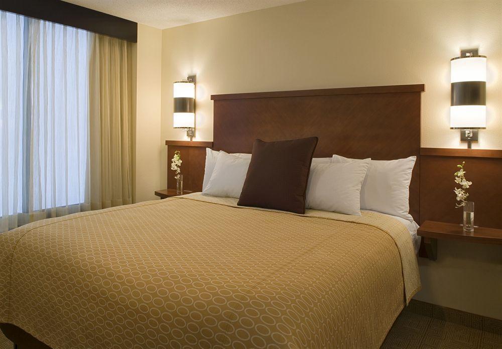 Hyatt Place Ontario/Rancho Cucamonga Ngoại thất bức ảnh