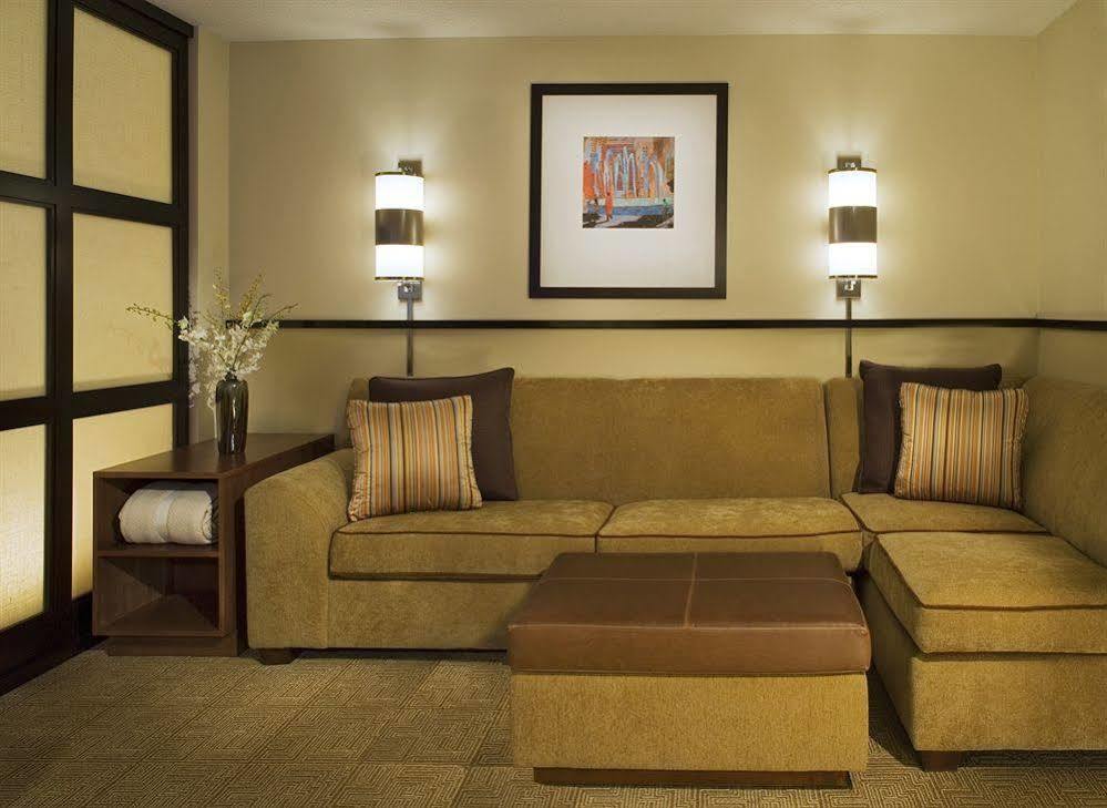 Hyatt Place Ontario/Rancho Cucamonga Ngoại thất bức ảnh