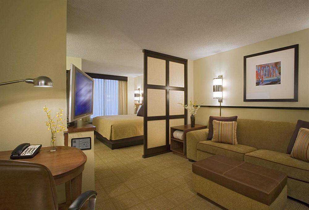 Hyatt Place Ontario/Rancho Cucamonga Phòng bức ảnh